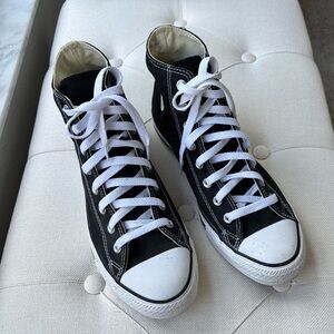 Converse High-Tops Black